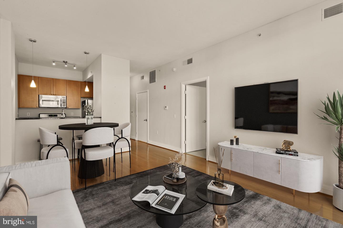 2120 VERMONT AVE NW #411, WASHINGTON, District Of Columbia 20001, 1 Bedroom Bedrooms, ,1 BathroomBathrooms,Residential,For sale,2120 VERMONT AVE NW #411,DCDC2249564 MLS # DCDC2249564