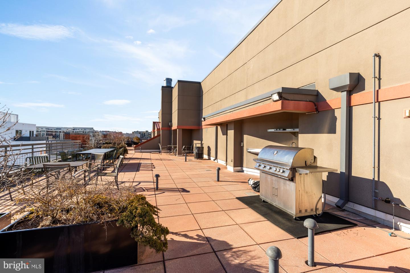 2120 VERMONT AVE NW #411, WASHINGTON, District Of Columbia 20001, 1 Bedroom Bedrooms, ,1 BathroomBathrooms,Residential,For sale,2120 VERMONT AVE NW #411,DCDC2249564 MLS # DCDC2249564