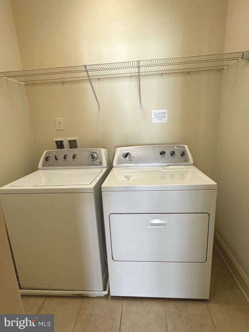 9202 CHARLESTON DR #405, MANASSAS, Virginia 20110, 2 Bedrooms Bedrooms, ,2 BathroomsBathrooms,Residential,For sale,9202 CHARLESTON DR #405,VAMN2010366 MLS # VAMN2010366