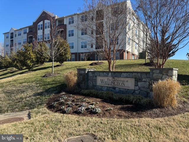 9202 CHARLESTON DR #405, MANASSAS, Virginia 20110, 2 Bedrooms Bedrooms, ,2 BathroomsBathrooms,Residential,For sale,9202 CHARLESTON DR #405,VAMN2010366 MLS # VAMN2010366