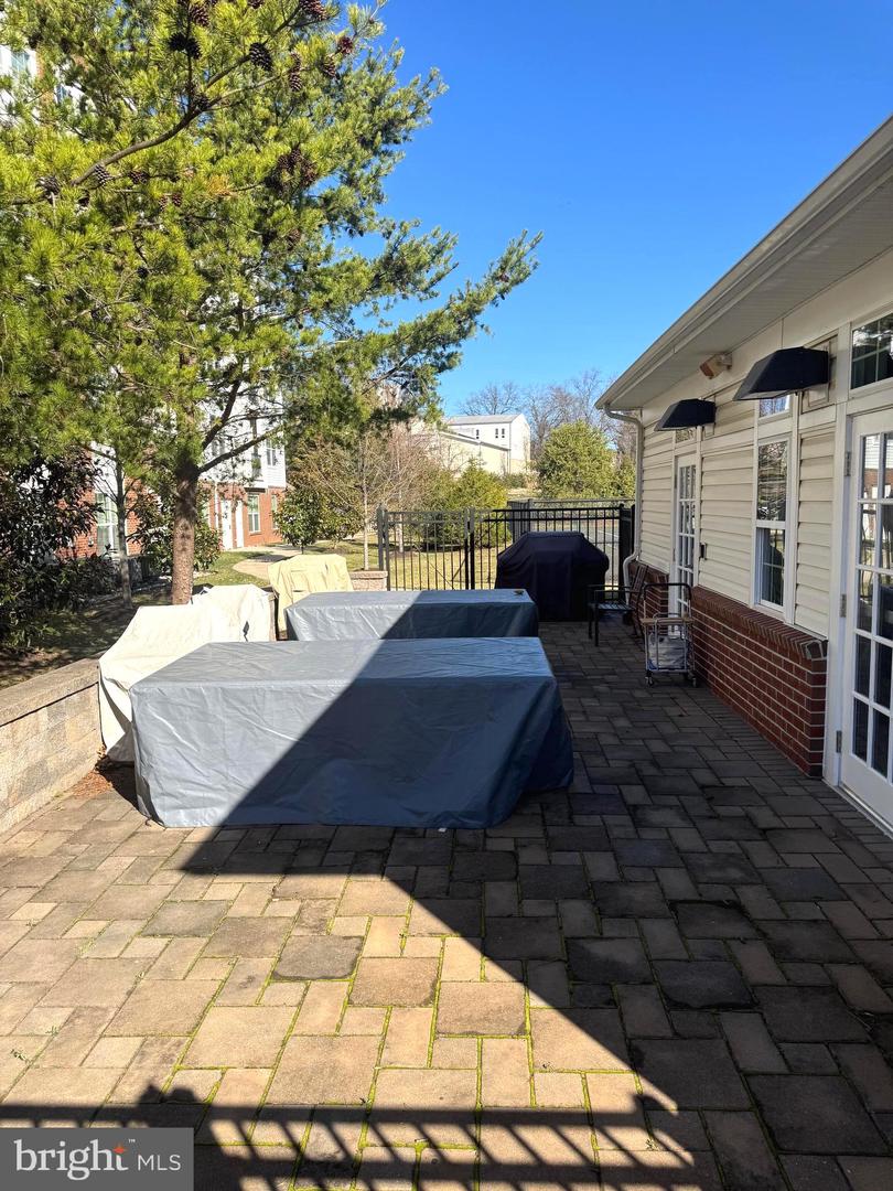 9202 CHARLESTON DR #405, MANASSAS, Virginia 20110, 2 Bedrooms Bedrooms, ,2 BathroomsBathrooms,Residential,For sale,9202 CHARLESTON DR #405,VAMN2010366 MLS # VAMN2010366