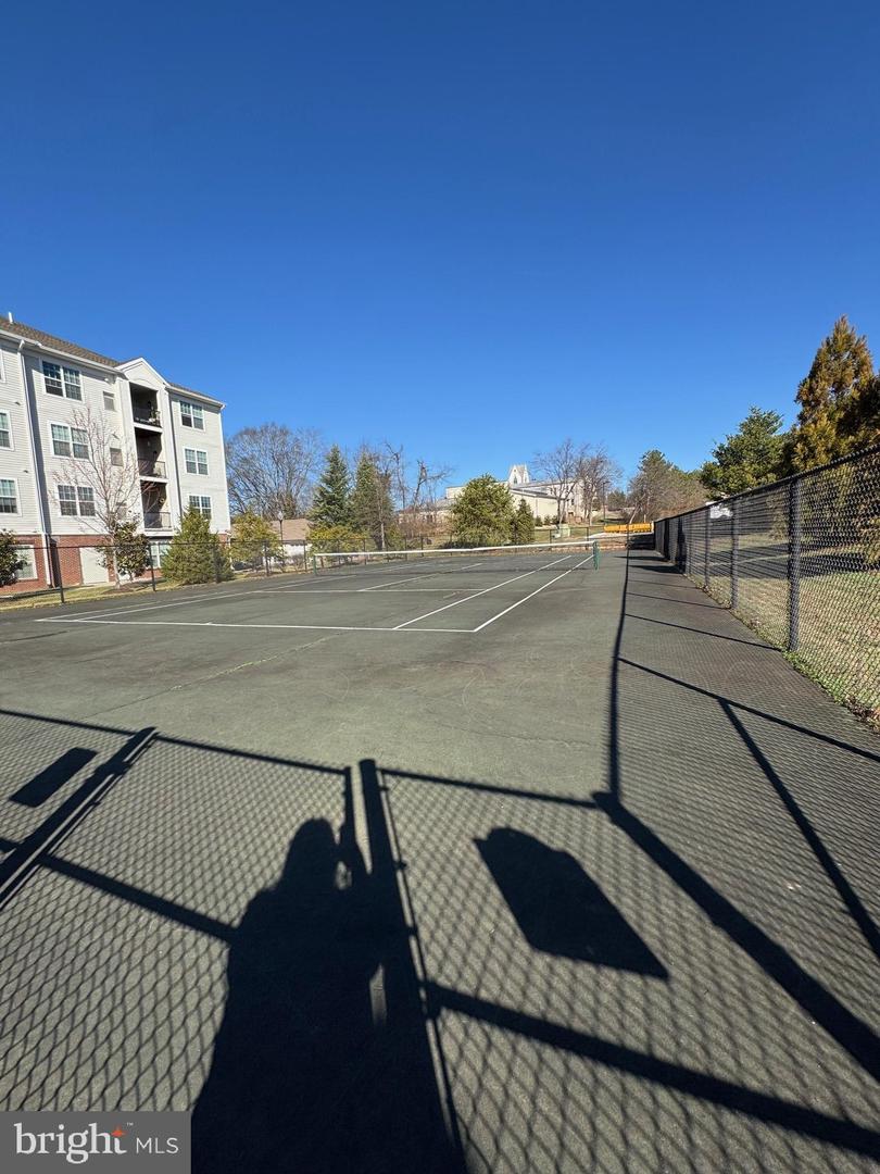 9202 CHARLESTON DR #405, MANASSAS, Virginia 20110, 2 Bedrooms Bedrooms, ,2 BathroomsBathrooms,Residential,For sale,9202 CHARLESTON DR #405,VAMN2010366 MLS # VAMN2010366