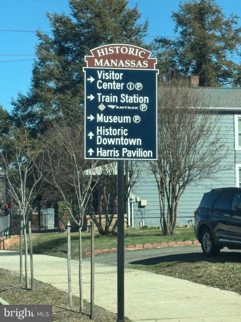 9202 CHARLESTON DR #405, MANASSAS, Virginia 20110, 2 Bedrooms Bedrooms, ,2 BathroomsBathrooms,Residential,For sale,9202 CHARLESTON DR #405,VAMN2010366 MLS # VAMN2010366