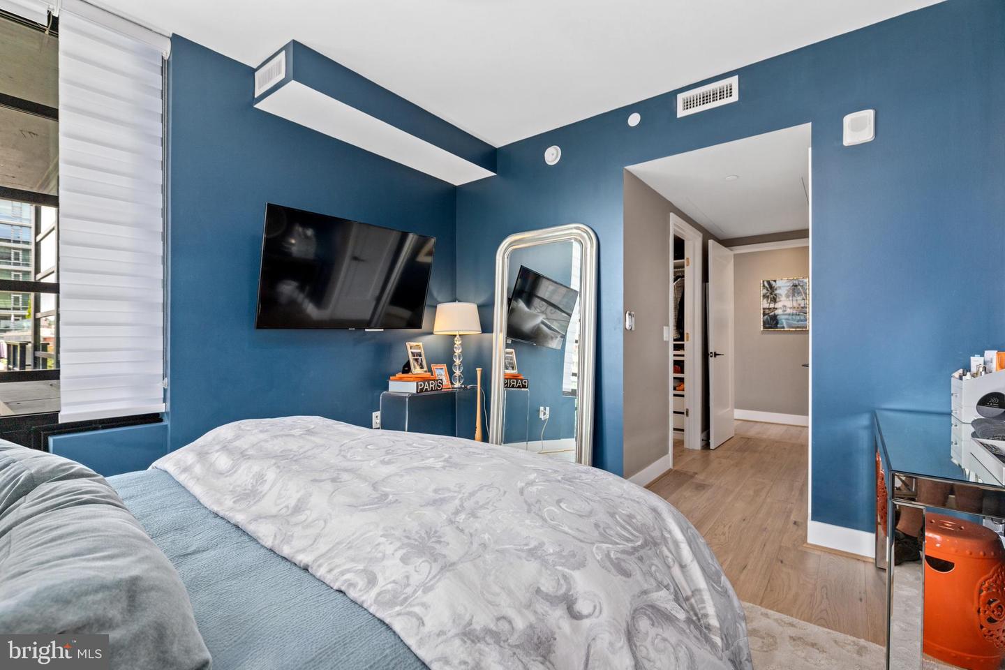 1300 4TH ST SE #404, WASHINGTON, District Of Columbia 20003, 2 Bedrooms Bedrooms, ,2 BathroomsBathrooms,Residential,For sale,1300 4TH ST SE #404,DCDC2249568 MLS # DCDC2249568