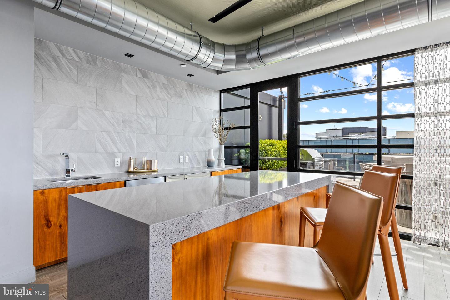 1300 4TH ST SE #404, WASHINGTON, District Of Columbia 20003, 2 Bedrooms Bedrooms, ,2 BathroomsBathrooms,Residential,For sale,1300 4TH ST SE #404,DCDC2249568 MLS # DCDC2249568