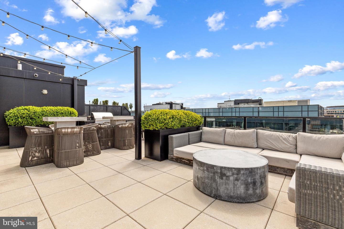 1300 4TH ST SE #404, WASHINGTON, District Of Columbia 20003, 2 Bedrooms Bedrooms, ,2 BathroomsBathrooms,Residential,For sale,1300 4TH ST SE #404,DCDC2249568 MLS # DCDC2249568