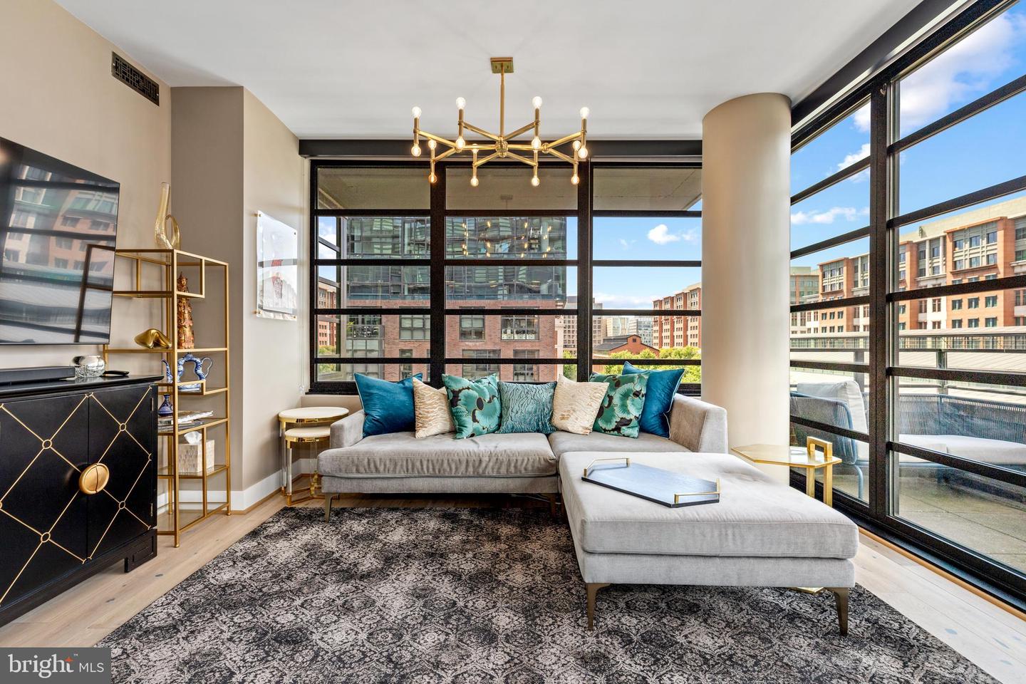 1300 4TH ST SE #404, WASHINGTON, District Of Columbia 20003, 2 Bedrooms Bedrooms, ,2 BathroomsBathrooms,Residential,For sale,1300 4TH ST SE #404,DCDC2249568 MLS # DCDC2249568