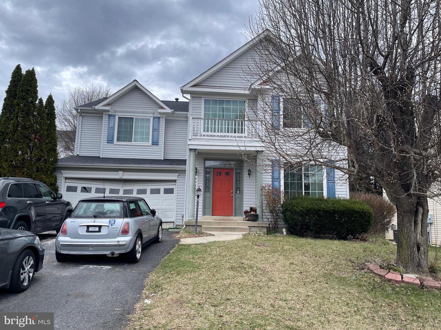 6242 OAKLAND DR, WOODBRIDGE, Virginia 22193, 4 Bedrooms Bedrooms, ,3 BathroomsBathrooms,Residential,For sale,6242 OAKLAND DR,VAPW2114236 MLS # VAPW2114236