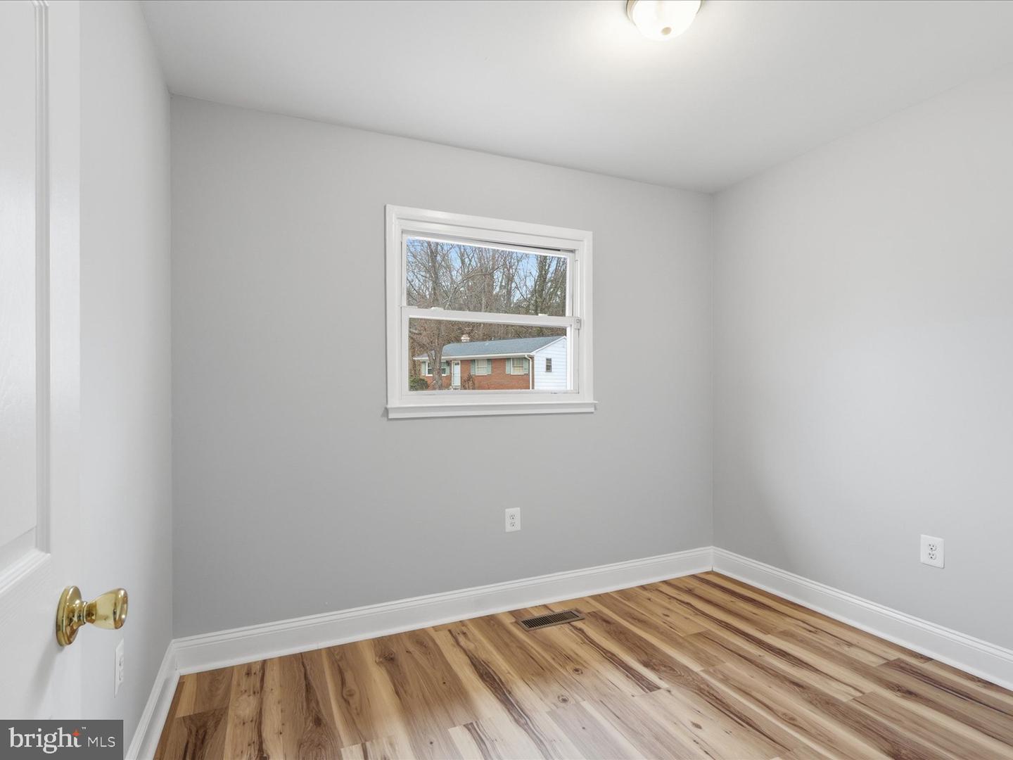 4601 KENTWOOD LN, WOODBRIDGE, Virginia 22193, 4 Bedrooms Bedrooms, ,2 BathroomsBathrooms,Residential,For sale,4601 KENTWOOD LN,VAPW2114242 MLS # VAPW2114242