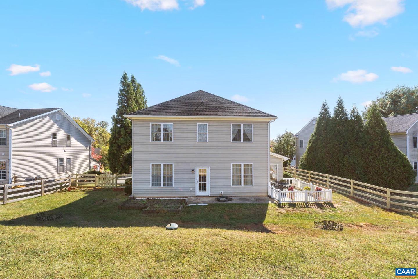 1365 AMBER RIDGE RD, CHARLOTTESVILLE, Virginia 22901, 4 Bedrooms Bedrooms, ,2 BathroomsBathrooms,Residential,For sale,1365 AMBER RIDGE RD,674109 MLS # 674109