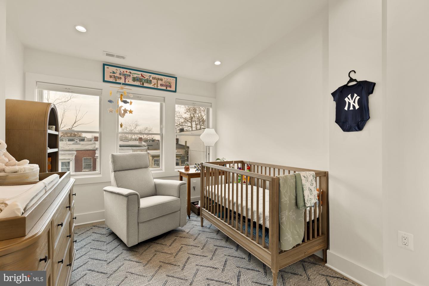 632 ROCK CREEK CHURCH RD NW #2, WASHINGTON, District Of Columbia 20010, 3 Bedrooms Bedrooms, ,2 BathroomsBathrooms,Residential,For sale,632 ROCK CREEK CHURCH RD NW #2,DCDC2249610 MLS # DCDC2249610