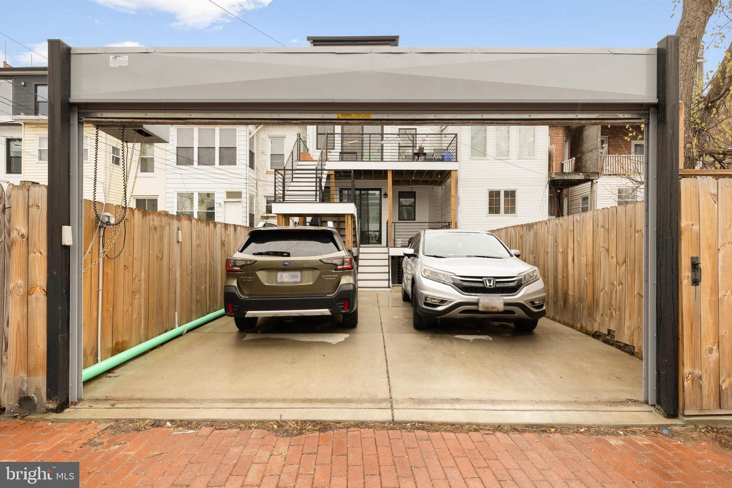 632 ROCK CREEK CHURCH RD NW #2, WASHINGTON, District Of Columbia 20010, 3 Bedrooms Bedrooms, ,2 BathroomsBathrooms,Residential,For sale,632 ROCK CREEK CHURCH RD NW #2,DCDC2249610 MLS # DCDC2249610