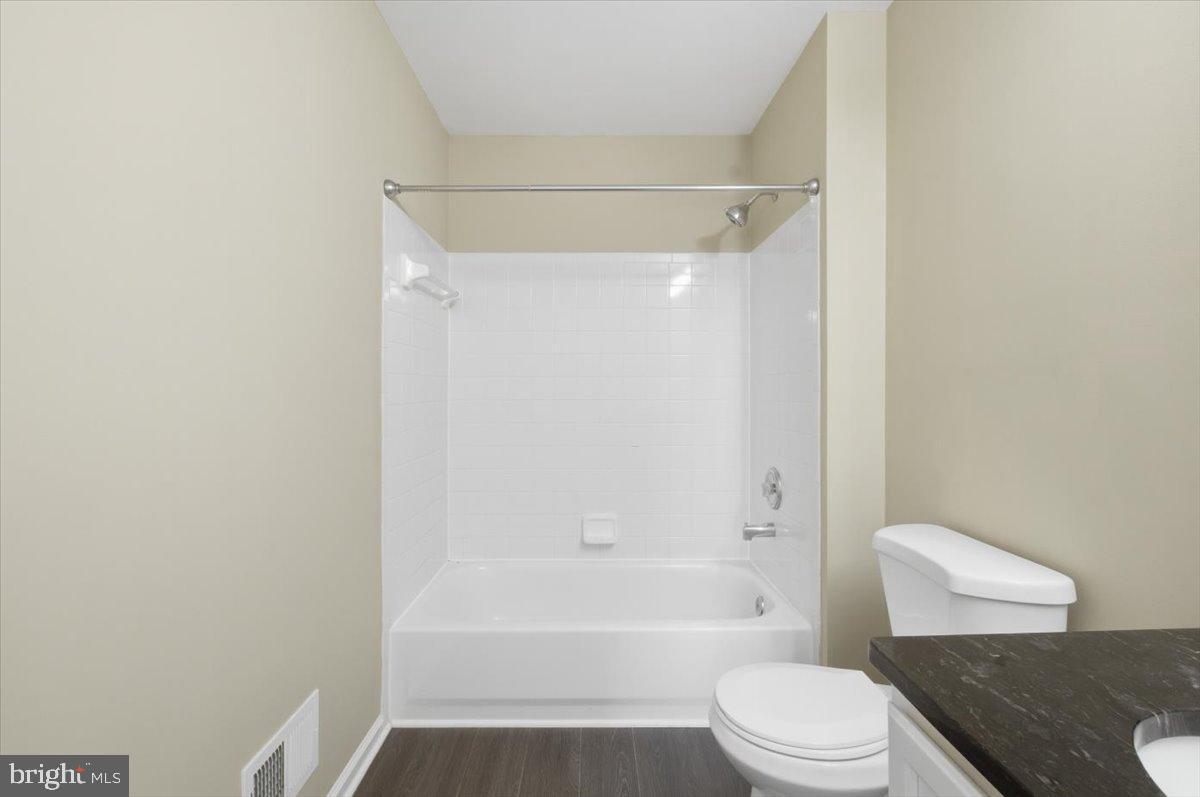 9304 WITCH HAZEL WAY, MANASSAS, Virginia 20110, 3 Bedrooms Bedrooms, 6 Rooms Rooms,2 BathroomsBathrooms,Residential,For sale,9304 WITCH HAZEL WAY,VAMN2010370 MLS # VAMN2010370