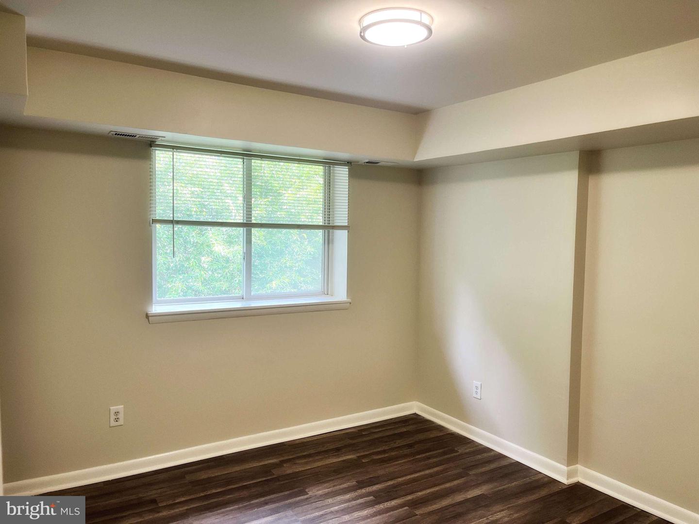 2656 BOWEN RD SE #402, WASHINGTON, District Of Columbia 20020, 2 Bedrooms Bedrooms, 3 Rooms Rooms,1 BathroomBathrooms,Residential,For sale,2656 BOWEN RD SE #402,DCDC2249624 MLS # DCDC2249624