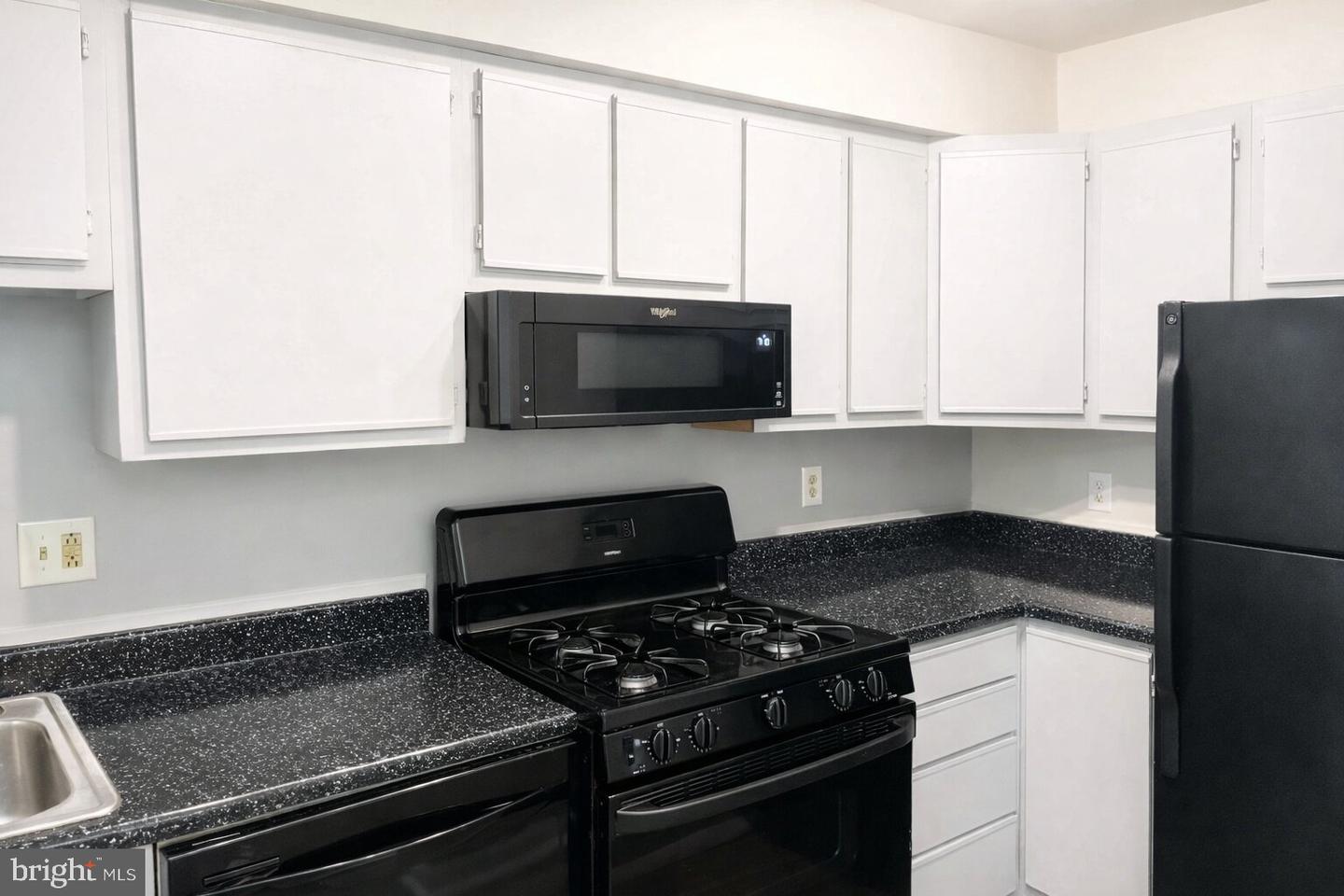 2656 BOWEN RD SE #402, WASHINGTON, District Of Columbia 20020, 2 Bedrooms Bedrooms, 3 Rooms Rooms,1 BathroomBathrooms,Residential,For sale,2656 BOWEN RD SE #402,DCDC2249624 MLS # DCDC2249624
