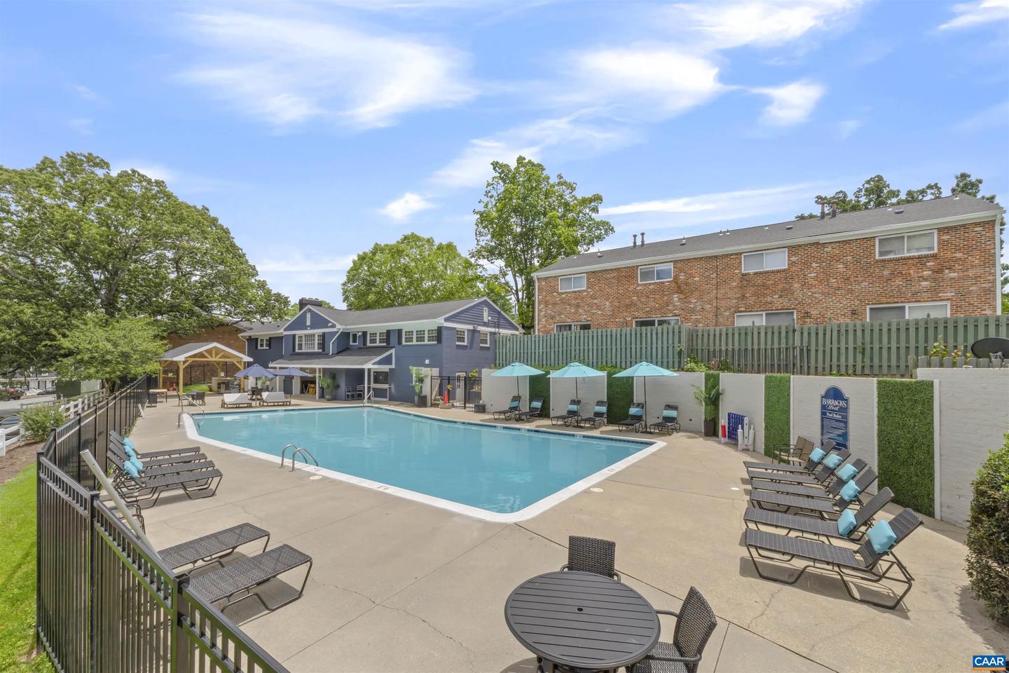 545 BURGOYNE RD #13, CHARLOTTESVILLE, Virginia 22901, 1 Bedroom Bedrooms, ,1 BathroomBathrooms,Residential,For sale,545 BURGOYNE RD #13,674121 MLS # 674121