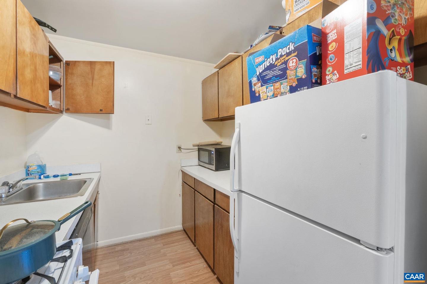 545 BURGOYNE RD #13, CHARLOTTESVILLE, Virginia 22901, 1 Bedroom Bedrooms, ,1 BathroomBathrooms,Residential,For sale,545 BURGOYNE RD #13,674121 MLS # 674121