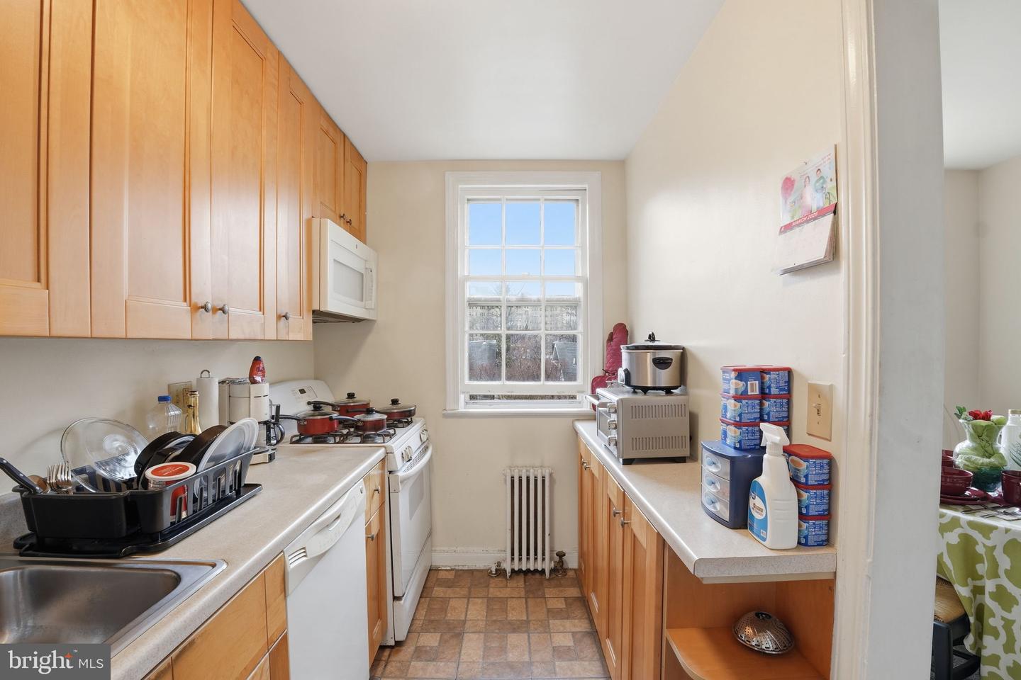 2712 ORDWAY ST NW #4, WASHINGTON, District Of Columbia 20008, 1 Bedroom Bedrooms, ,1 BathroomBathrooms,Residential,For sale,2712 ORDWAY ST NW #4,DCDC2249634 MLS # DCDC2249634