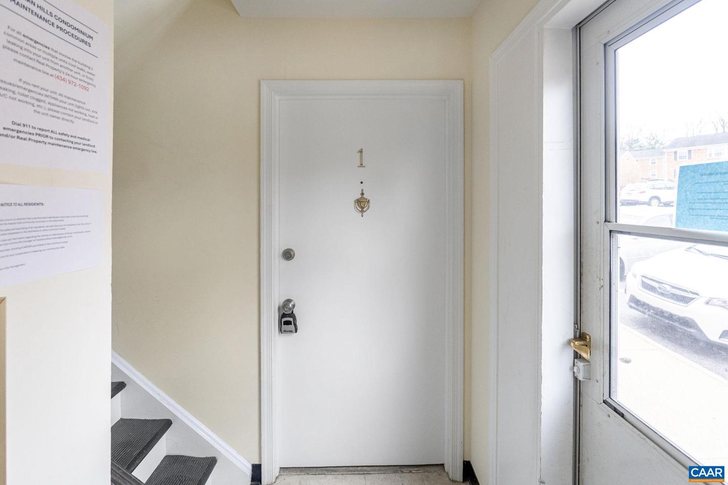 133 HESSIAN HILLS CIR #1, CHARLOTTESVILLE, Virginia 22901, 2 Bedrooms Bedrooms, ,1 BathroomBathrooms,Residential,For sale,133 HESSIAN HILLS CIR #1,674125 MLS # 674125