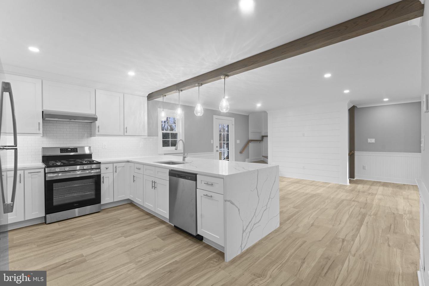 305 WINE STREET, CULPEPER, Virginia 22701, 5 Bedrooms Bedrooms, ,3 BathroomsBathrooms,Residential,For sale,305 WINE STREET,VACU2012908 MLS # VACU2012908