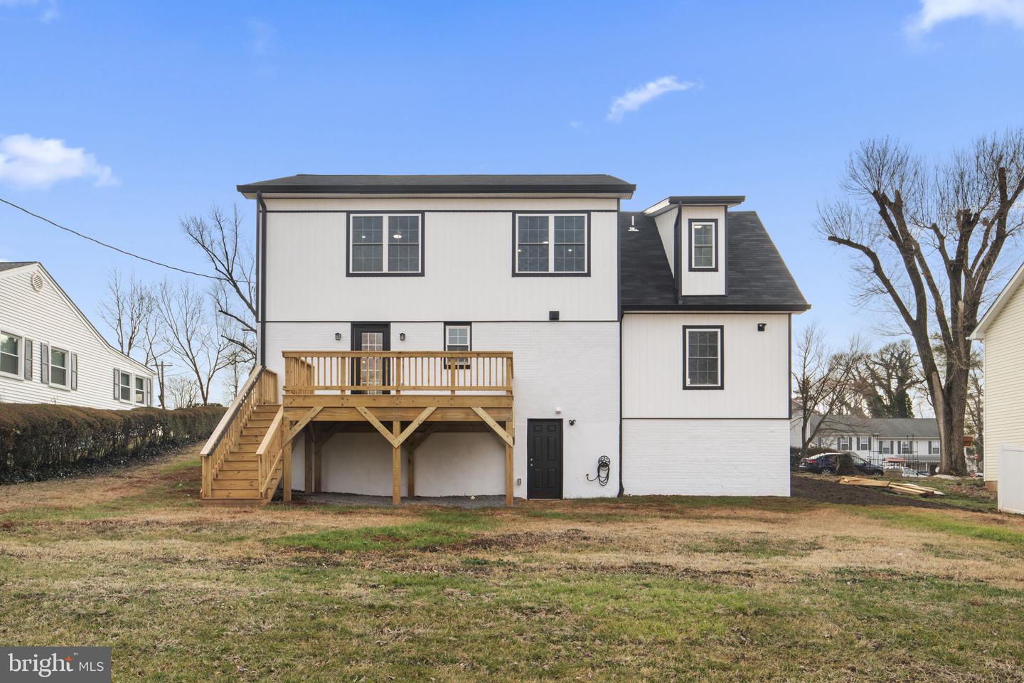 305 WINE STREET, CULPEPER, Virginia 22701, 5 Bedrooms Bedrooms, ,3 BathroomsBathrooms,Residential,For sale,305 WINE STREET,VACU2012908 MLS # VACU2012908