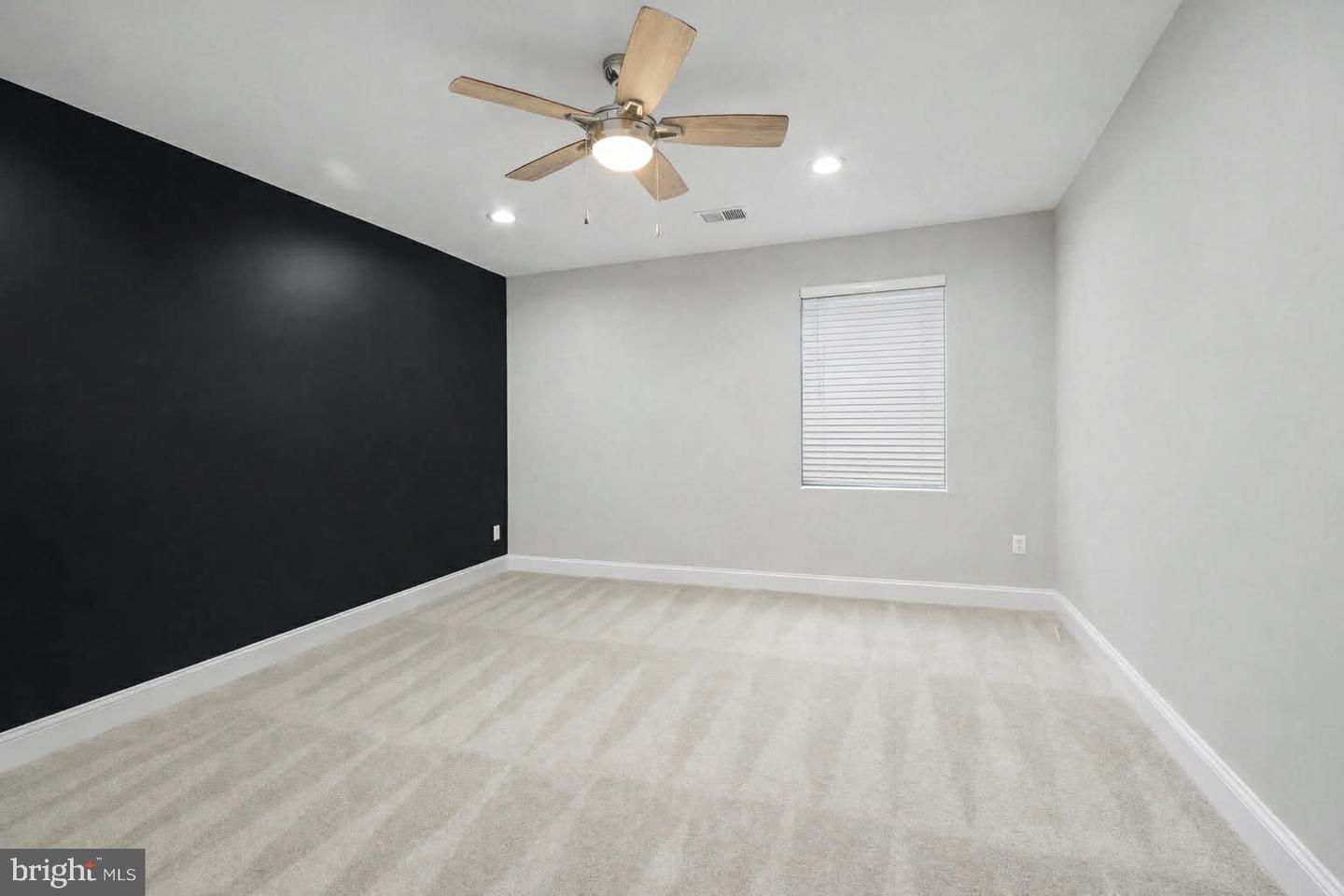 118 ACKERMAN LN, RUTHER GLEN, Virginia 22546, 5 Bedrooms Bedrooms, 9 Rooms Rooms,3 BathroomsBathrooms,Residential,For sale,118 ACKERMAN LN,VACV2009682 MLS # VACV2009682