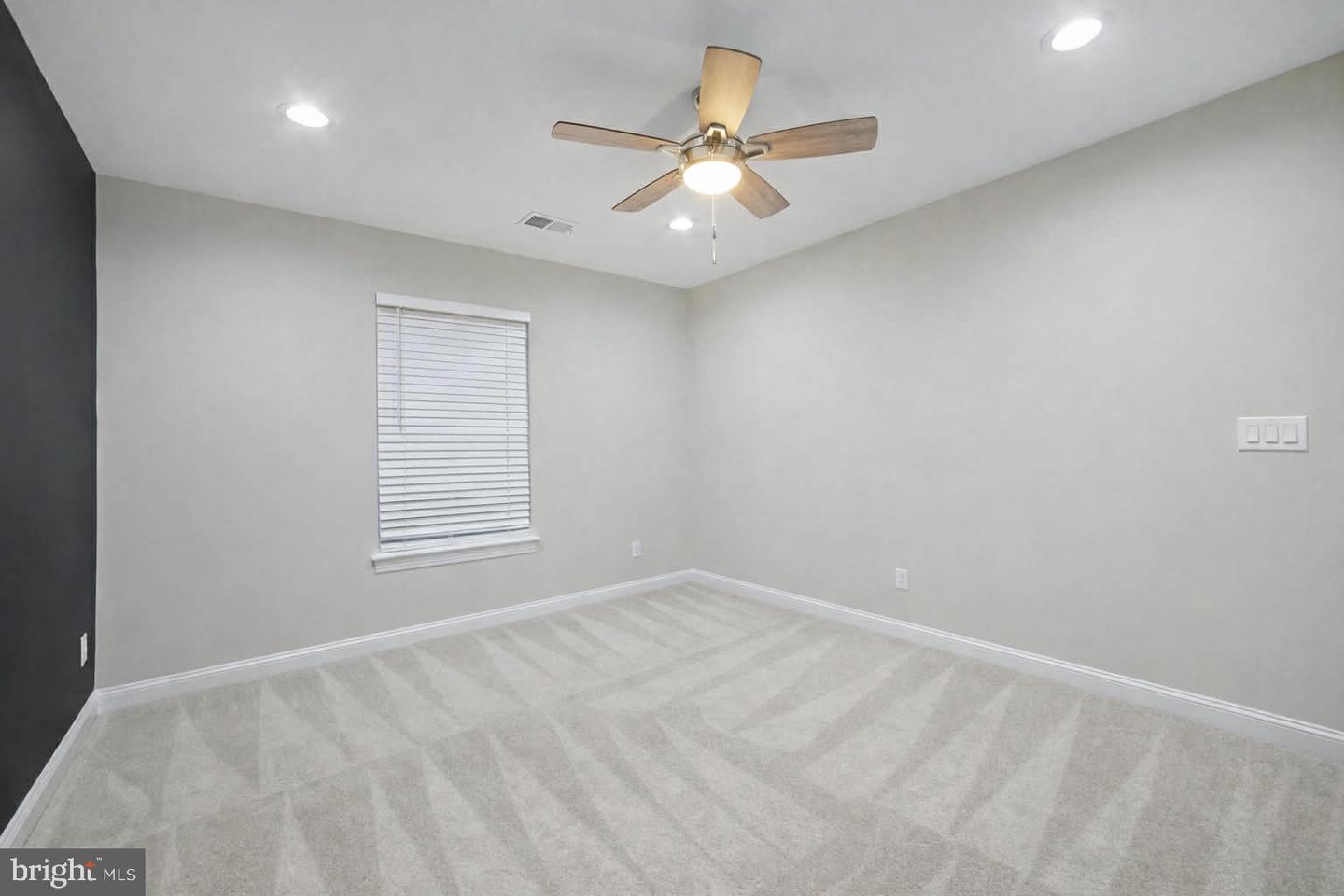 118 ACKERMAN LN, RUTHER GLEN, Virginia 22546, 5 Bedrooms Bedrooms, 9 Rooms Rooms,3 BathroomsBathrooms,Residential,For sale,118 ACKERMAN LN,VACV2009682 MLS # VACV2009682