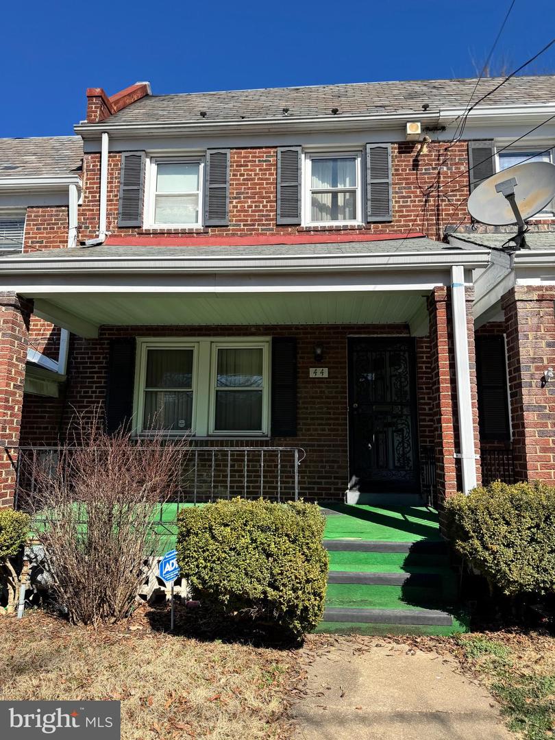 44 CRITTENDEN ST NE, WASHINGTON, District Of Columbia 20011, 3 Bedrooms Bedrooms, ,2 BathroomsBathrooms,Residential,For sale,44 CRITTENDEN ST NE,DCDC2249680 MLS # DCDC2249680