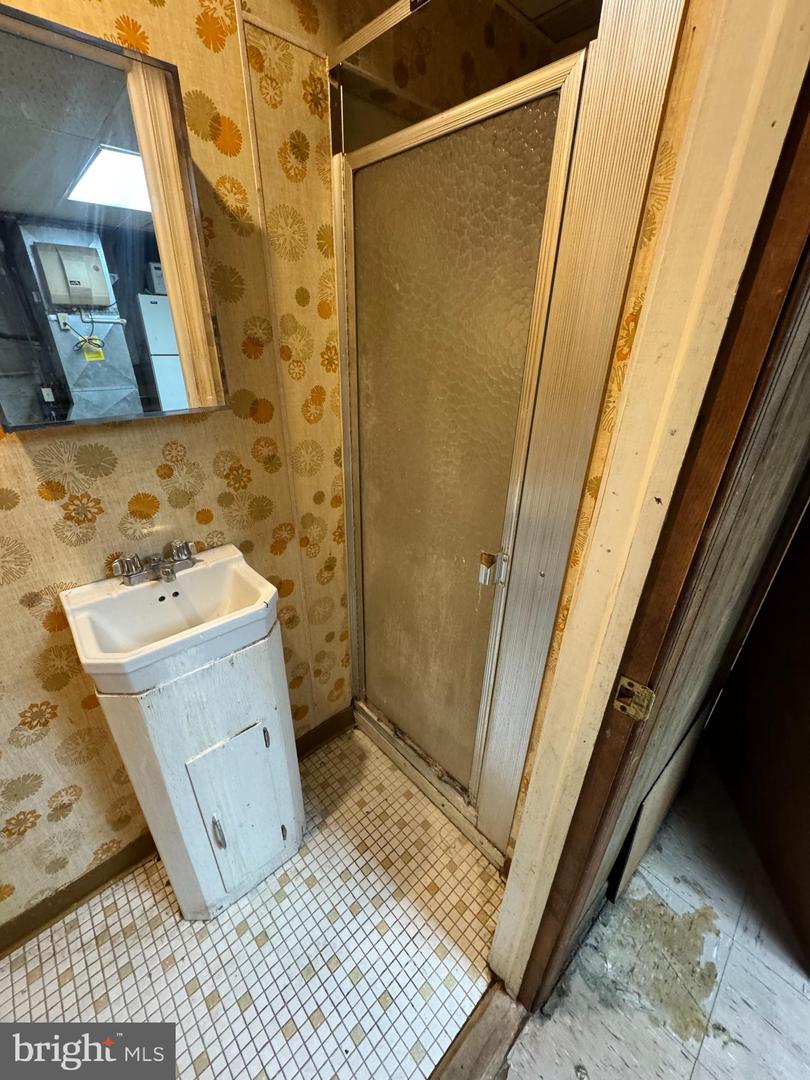 44 CRITTENDEN ST NE, WASHINGTON, District Of Columbia 20011, 3 Bedrooms Bedrooms, ,2 BathroomsBathrooms,Residential,For sale,44 CRITTENDEN ST NE,DCDC2249680 MLS # DCDC2249680