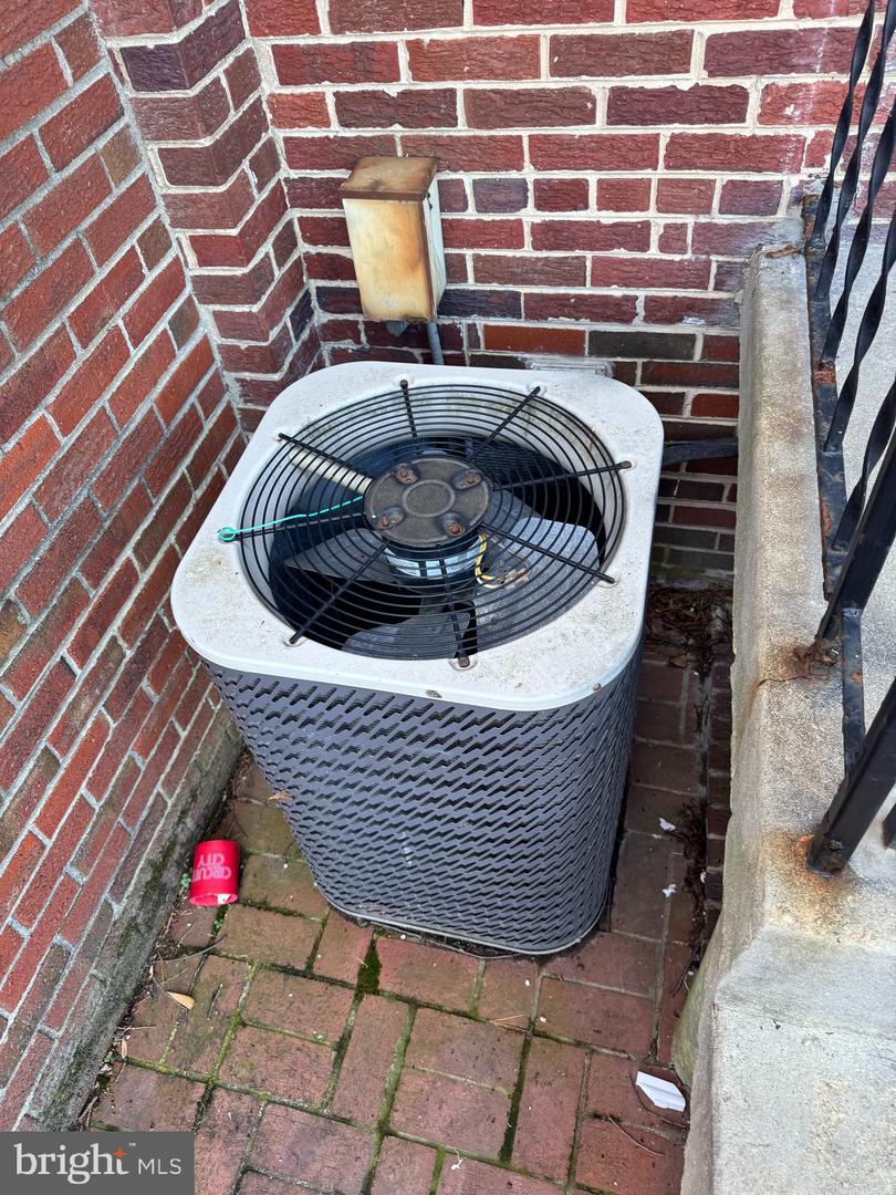 44 CRITTENDEN ST NE, WASHINGTON, District Of Columbia 20011, 3 Bedrooms Bedrooms, ,2 BathroomsBathrooms,Residential,For sale,44 CRITTENDEN ST NE,DCDC2249680 MLS # DCDC2249680