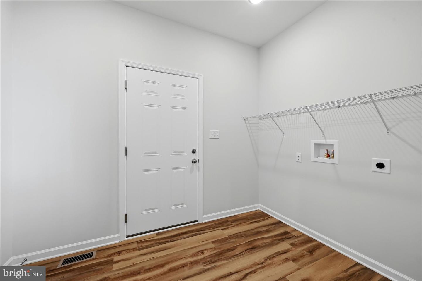 619 FARMINGTON BLVD, WINCHESTER, Virginia 22602, 4 Bedrooms Bedrooms, ,2 BathroomsBathrooms,Residential,For sale,619 FARMINGTON BLVD,VAFV2040042 MLS # VAFV2040042