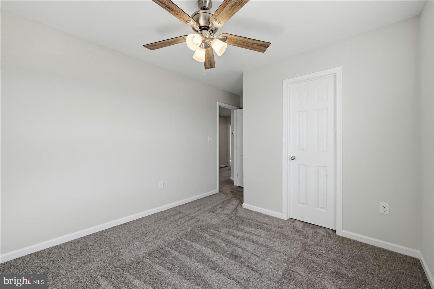 102 BROCKHAM CT, WINCHESTER, Virginia 22602, 4 Bedrooms Bedrooms, ,2 BathroomsBathrooms,Residential,For sale,102 BROCKHAM CT,VAFV2040046 MLS # VAFV2040046