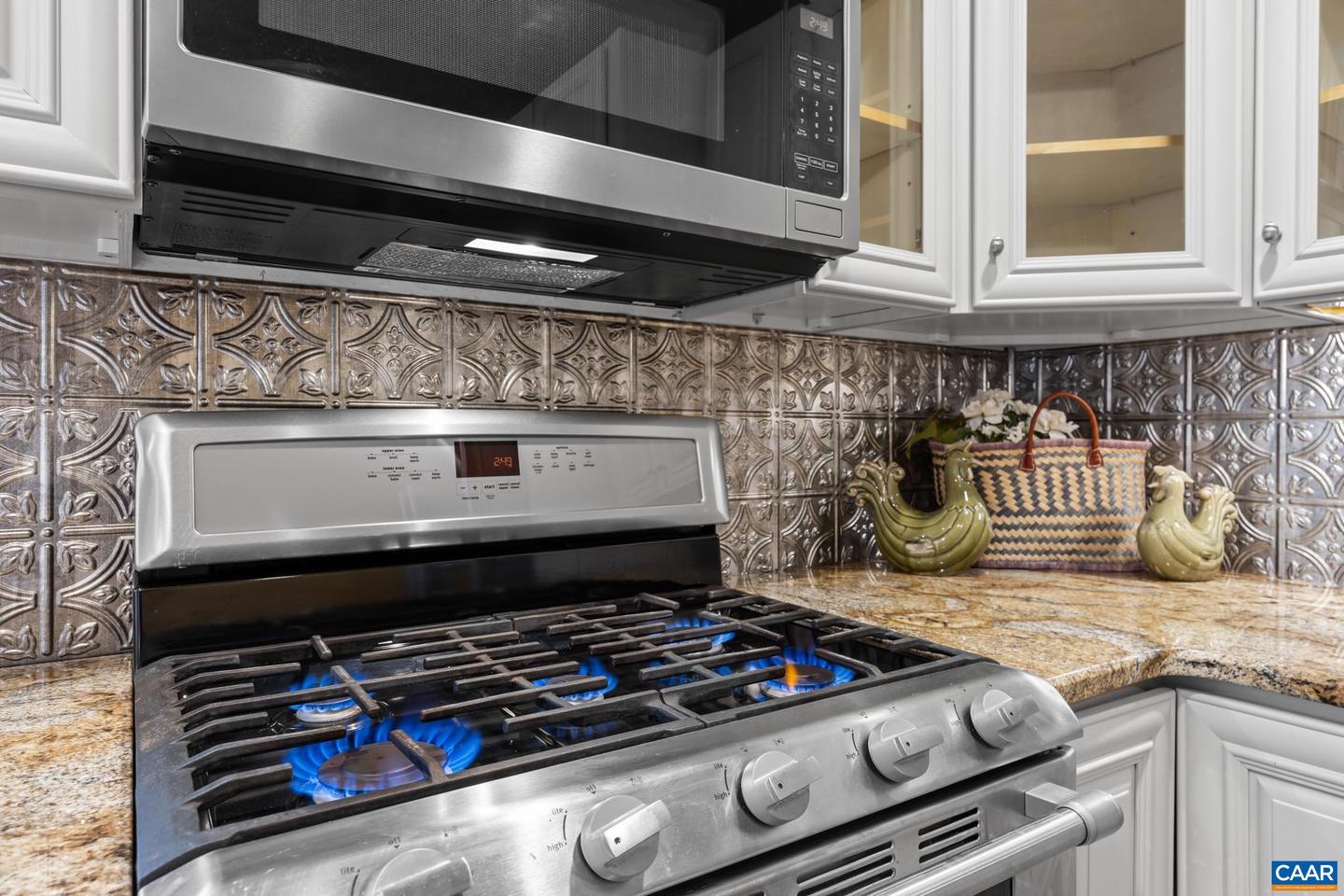 303 COPELAND DR, STAUNTON, Virginia 24401, 3 Bedrooms Bedrooms, ,2 BathroomsBathrooms,Residential,For sale,303 COPELAND DR,674131 MLS # 674131