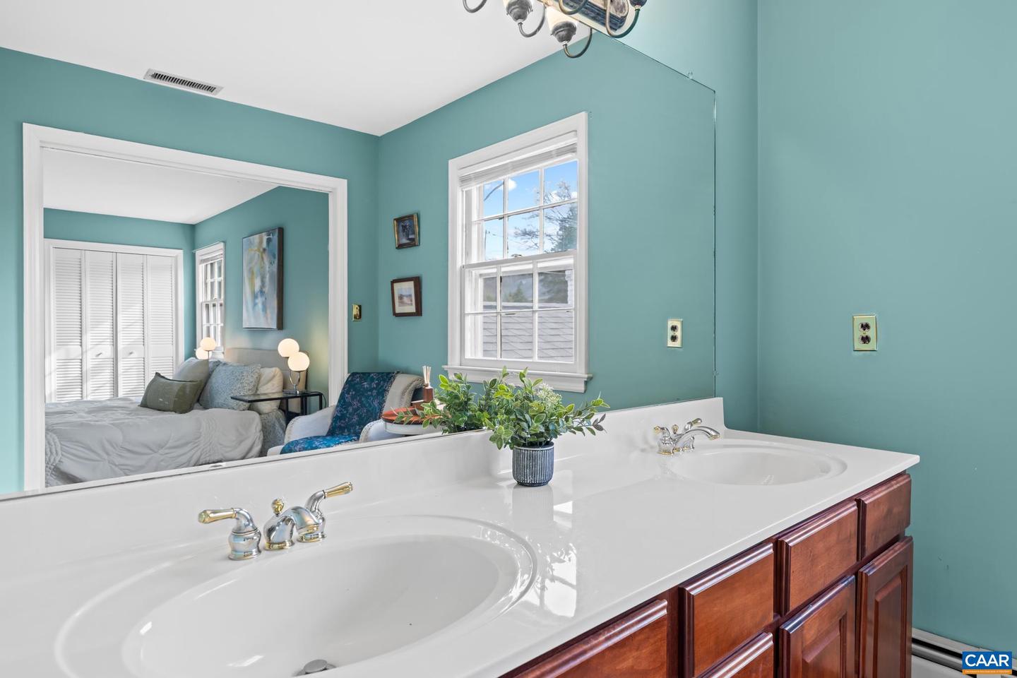 303 COPELAND DR, STAUNTON, Virginia 24401, 3 Bedrooms Bedrooms, ,2 BathroomsBathrooms,Residential,For sale,303 COPELAND DR,674131 MLS # 674131