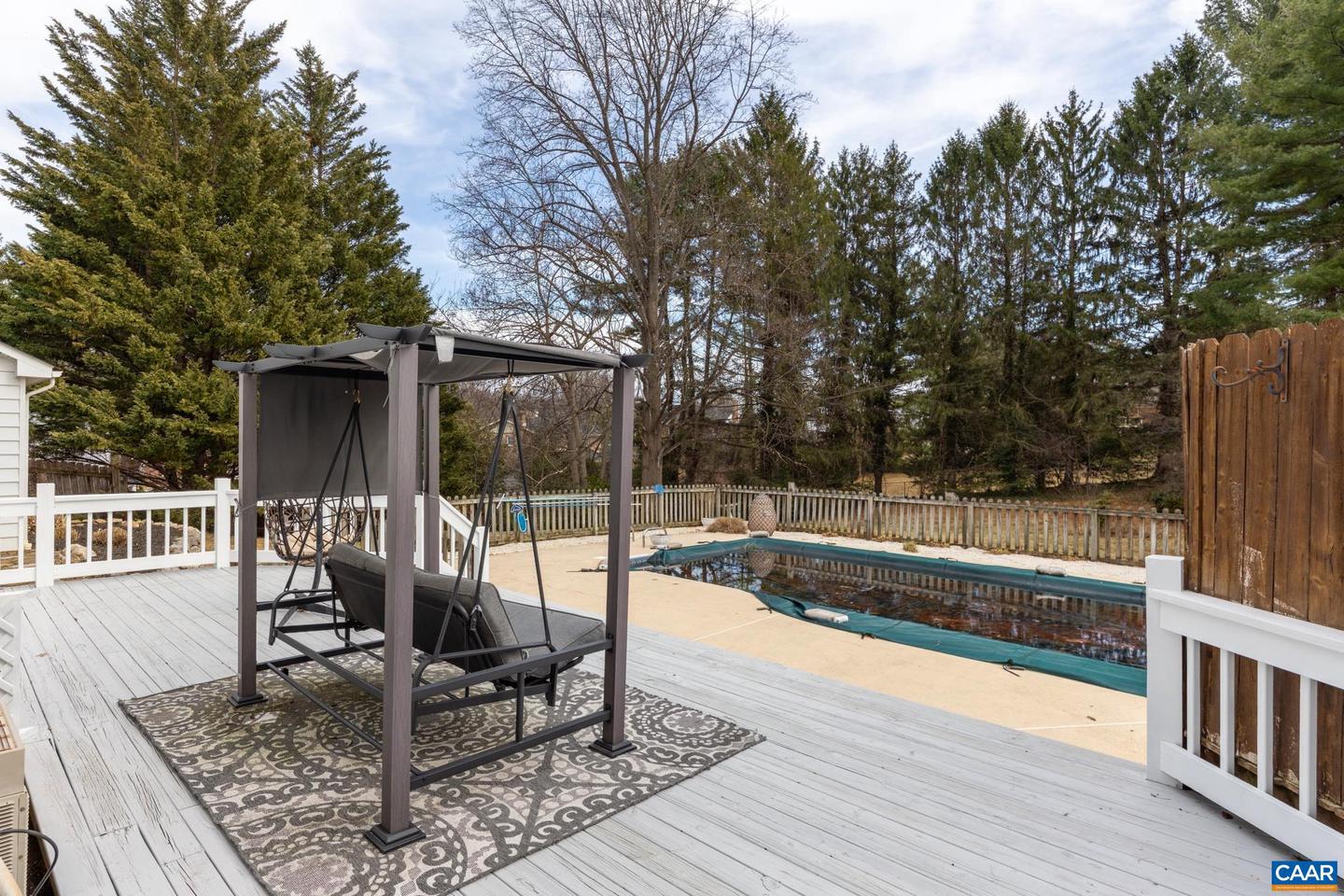 303 COPELAND DR, STAUNTON, Virginia 24401, 3 Bedrooms Bedrooms, ,2 BathroomsBathrooms,Residential,For sale,303 COPELAND DR,674131 MLS # 674131