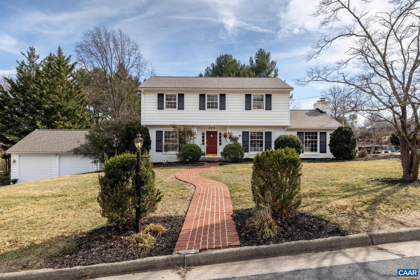 303 COPELAND DR, STAUNTON, Virginia 24401, 3 Bedrooms Bedrooms, ,2 BathroomsBathrooms,Residential,For sale,303 COPELAND DR,674131 MLS # 674131