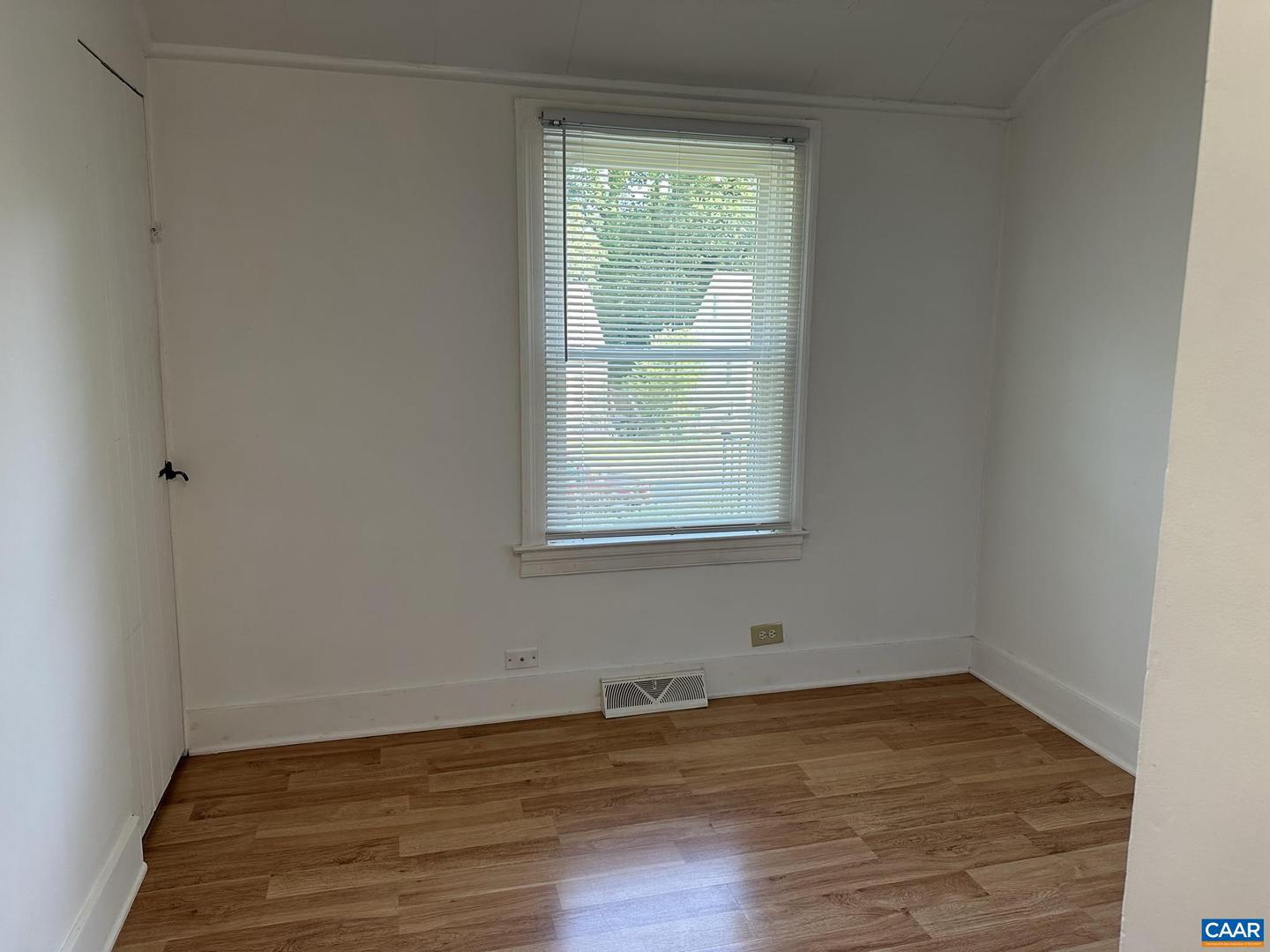 1616 MULBERRY AVE, CHARLOTTESVILLE, Virginia 22903, 2 Bedrooms Bedrooms, ,1 BathroomBathrooms,Residential,For sale,1616 MULBERRY AVE,674132 MLS # 674132