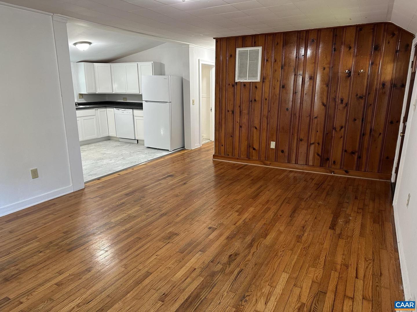 1616 MULBERRY AVE, CHARLOTTESVILLE, Virginia 22903, 2 Bedrooms Bedrooms, ,1 BathroomBathrooms,Residential,For sale,1616 MULBERRY AVE,674132 MLS # 674132