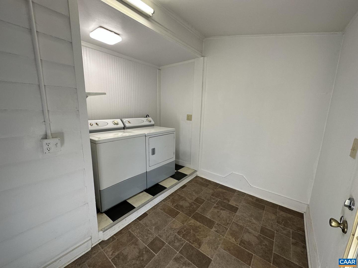 1616 MULBERRY AVE, CHARLOTTESVILLE, Virginia 22903, 2 Bedrooms Bedrooms, ,1 BathroomBathrooms,Residential,For sale,1616 MULBERRY AVE,674132 MLS # 674132