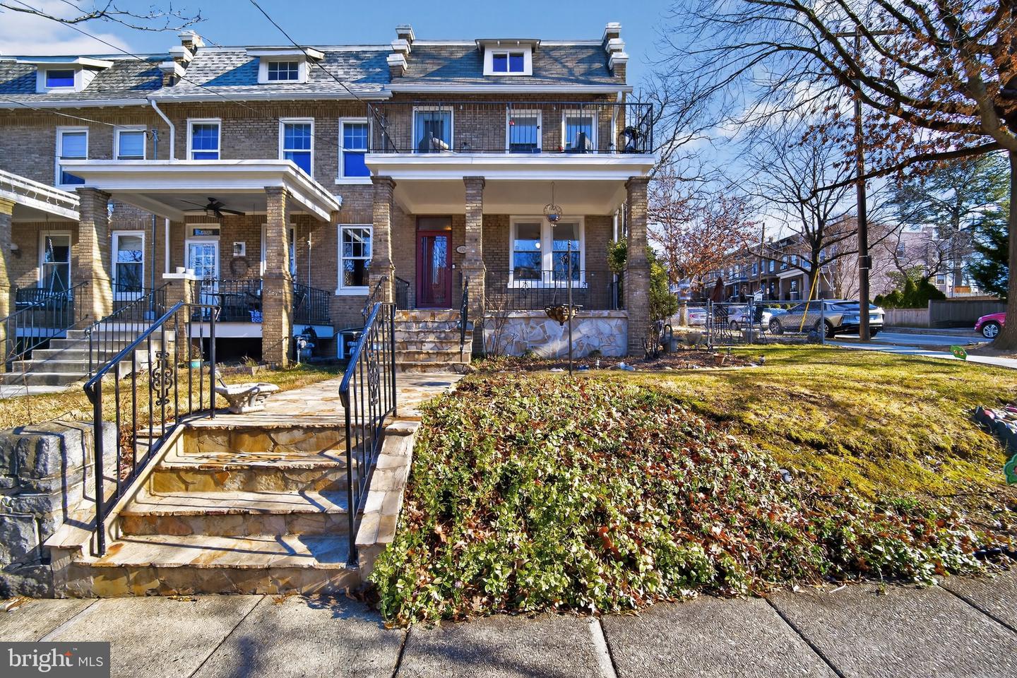 4301 4TH ST NW, WASHINGTON, District Of Columbia 20011, 5 Bedrooms Bedrooms, ,2 BathroomsBathrooms,Residential,For sale,4301 4TH ST NW,DCDC2249692 MLS # DCDC2249692