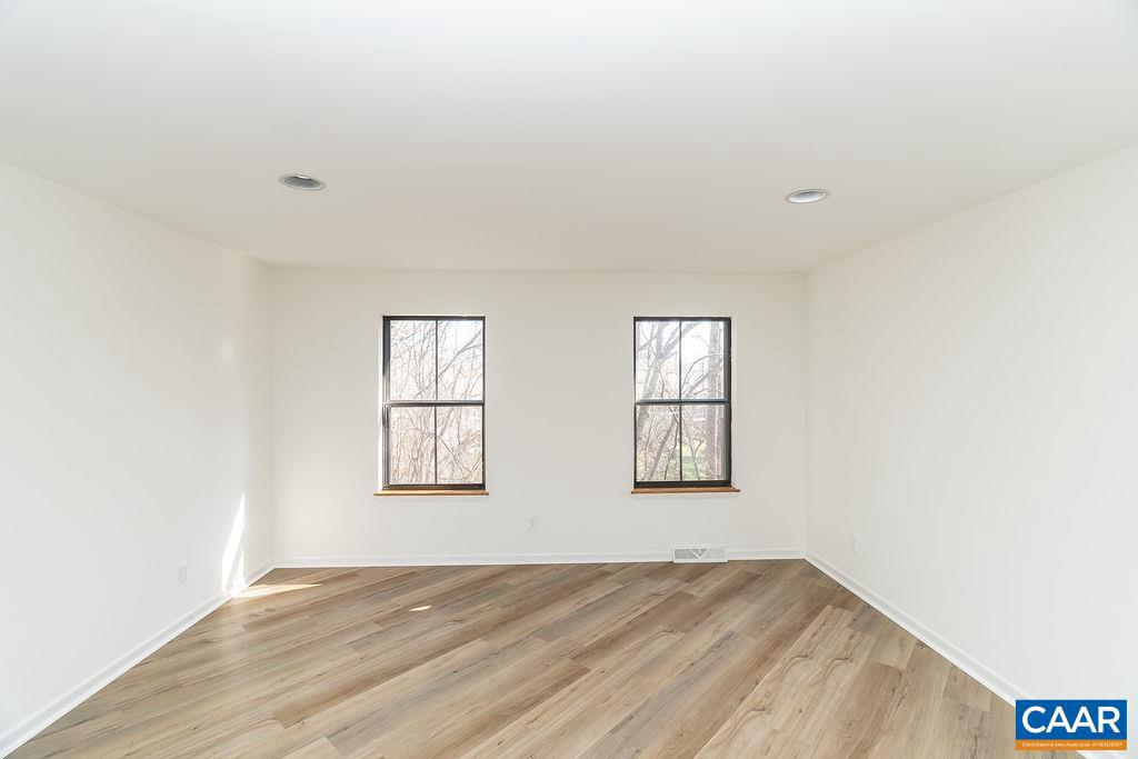 751 EXTON CT, CHARLOTTESVILLE, Virginia 22901, 4 Bedrooms Bedrooms, ,2 BathroomsBathrooms,Residential,For sale,751 EXTON CT,674146 MLS # 674146