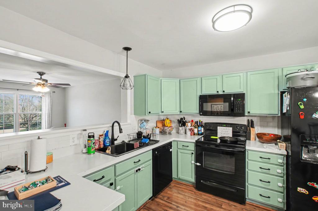 46 MORTON RIDGE, WARRENTON, Virginia 20186, 3 Bedrooms Bedrooms, ,2 BathroomsBathrooms,Residential,46 MORTON RIDGE,VAFQ2020854 MLS # VAFQ2020854