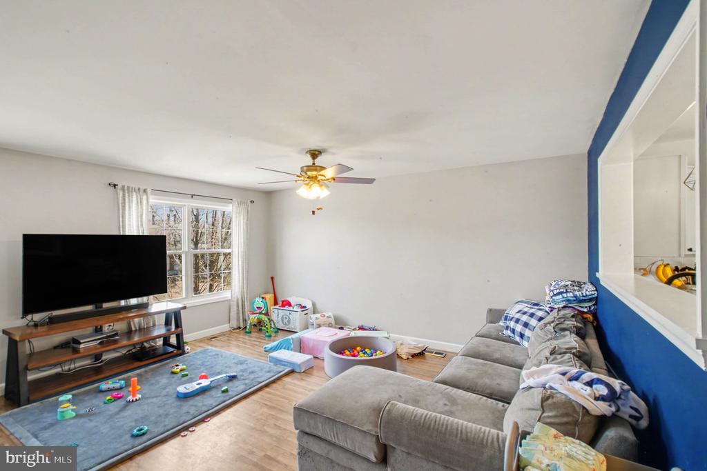 46 MORTON RIDGE, WARRENTON, Virginia 20186, 3 Bedrooms Bedrooms, ,2 BathroomsBathrooms,Residential,46 MORTON RIDGE,VAFQ2020854 MLS # VAFQ2020854