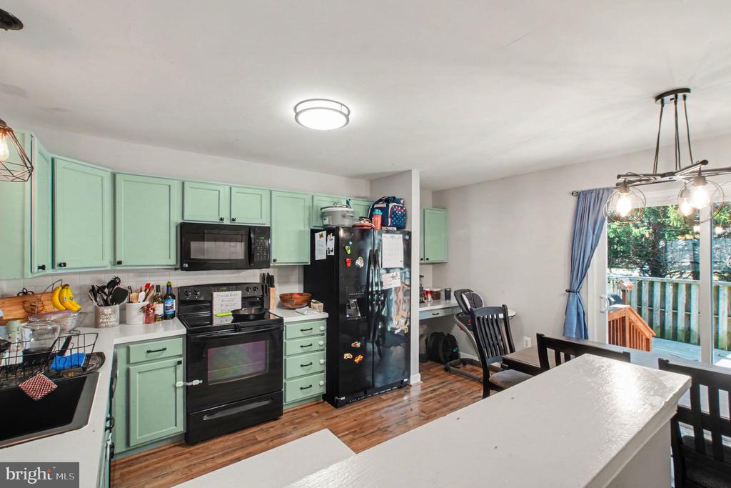 46 MORTON RIDGE, WARRENTON, Virginia 20186, 3 Bedrooms Bedrooms, ,2 BathroomsBathrooms,Residential,46 MORTON RIDGE,VAFQ2020854 MLS # VAFQ2020854