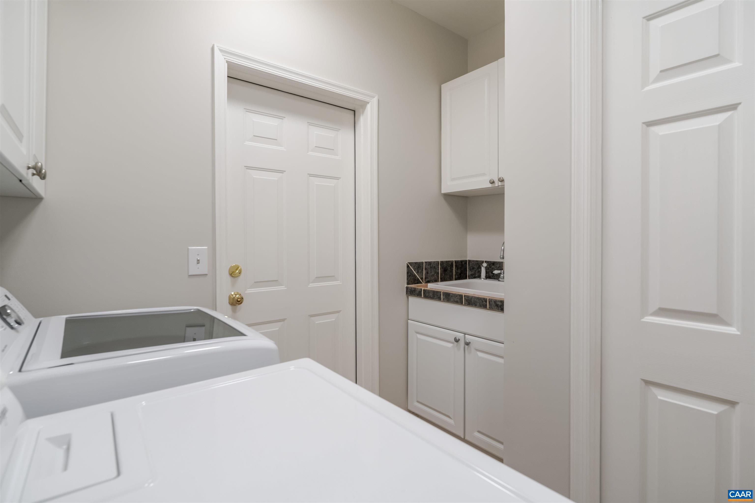 1322 STONEGATE CT, CROZET, Virginia 22932, 3 Bedrooms Bedrooms, ,2 BathroomsBathrooms,Residential,1322 STONEGATE CT,674083 MLS # 674083