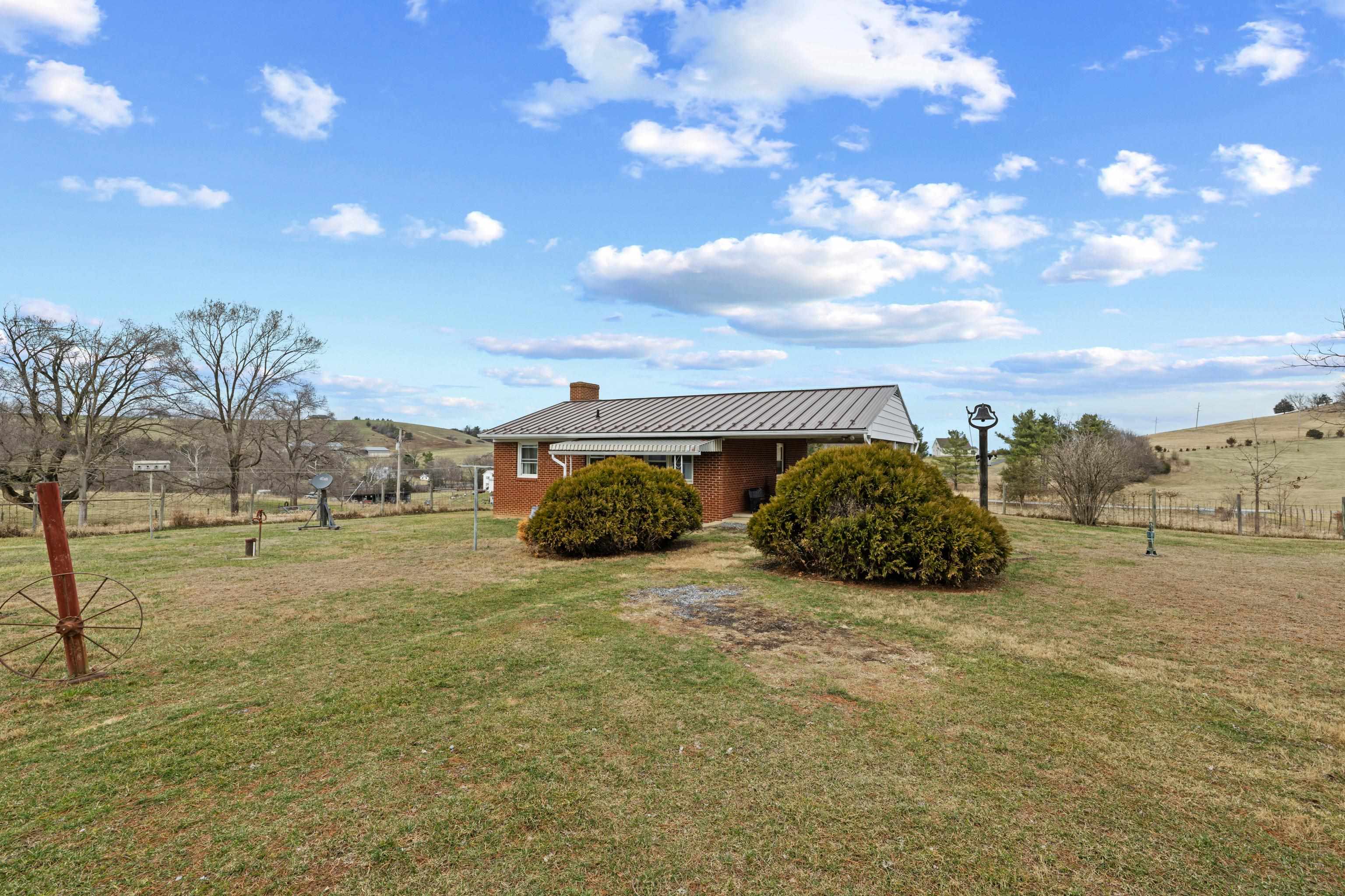 3493 ZION CHURCH RD, BROADWAY, Virginia 22815, 2 Bedrooms Bedrooms, ,1 BathroomBathrooms,Residential,3493 ZION CHURCH RD,674157 MLS # 674157