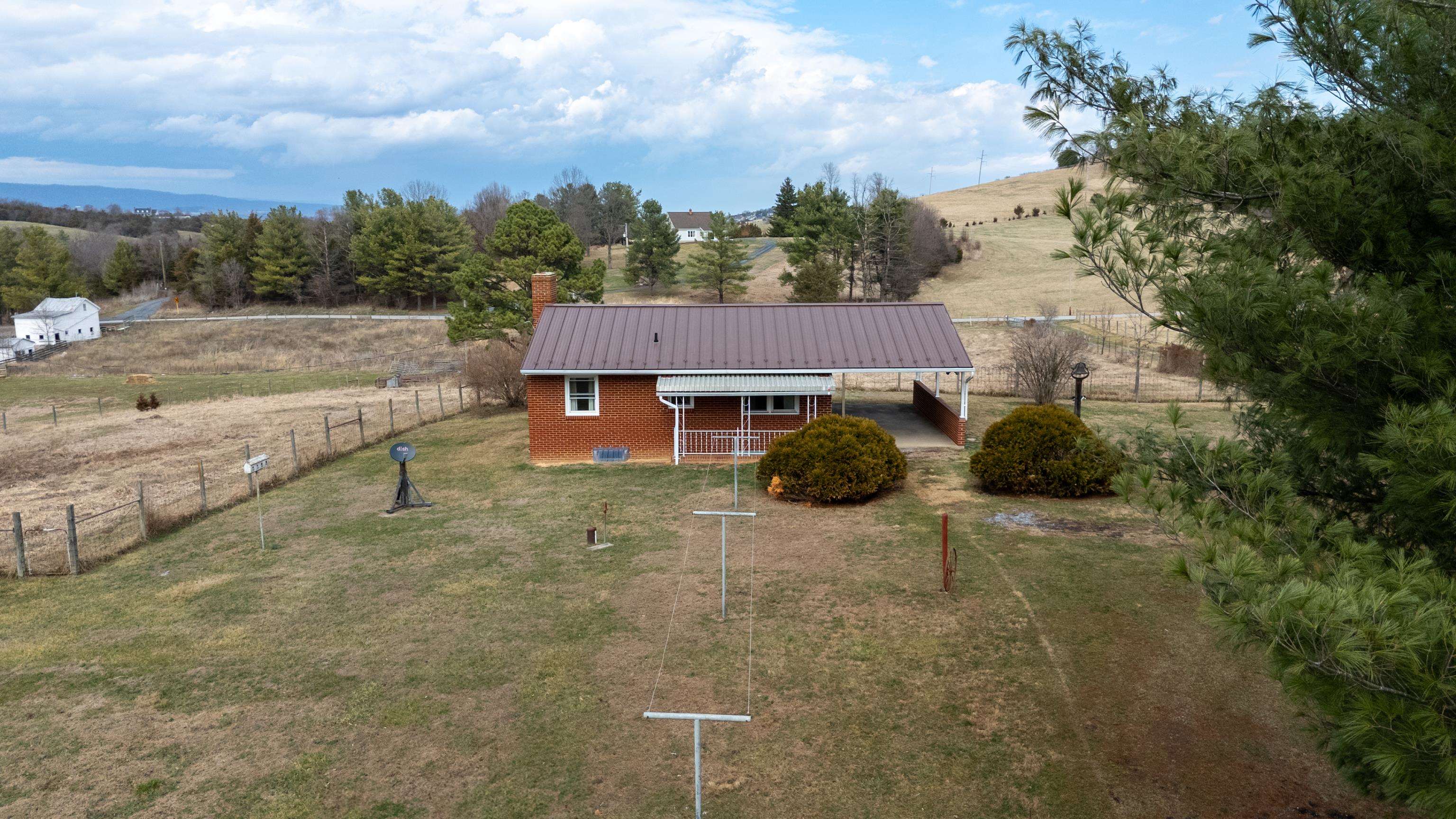 3493 ZION CHURCH RD, BROADWAY, Virginia 22815, 2 Bedrooms Bedrooms, ,1 BathroomBathrooms,Residential,3493 ZION CHURCH RD,674157 MLS # 674157