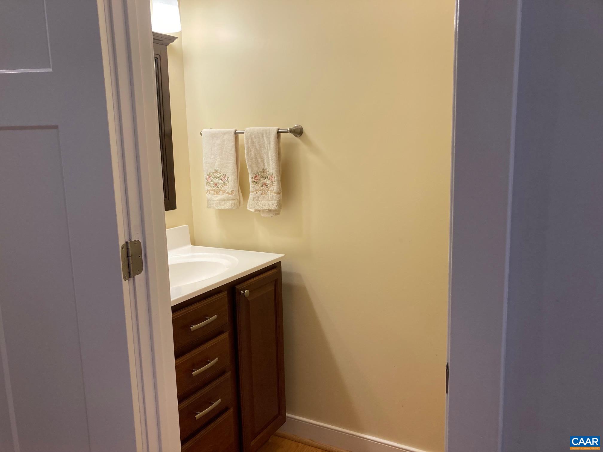 267 HERITAGE DR, ZION CROSSROADS, Virginia 22942, 5 Bedrooms Bedrooms, ,4 BathroomsBathrooms,Residential,Gorgeous Custom Home,267 HERITAGE DR,674158 MLS # 674158