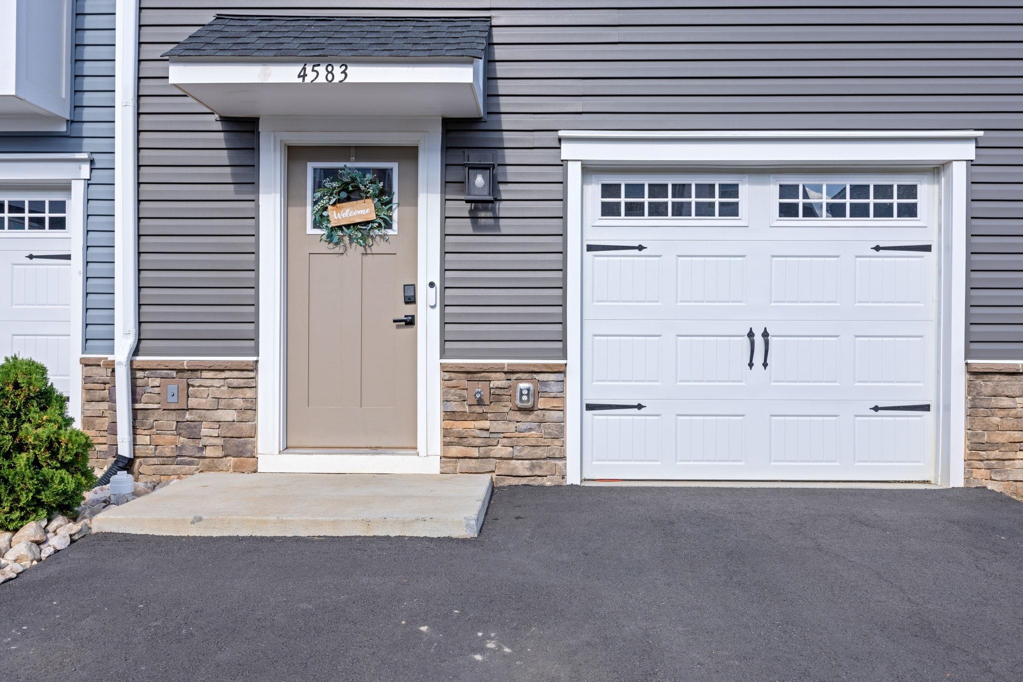 4583 DRYSDALE ST, ROCKINGHAM, Virginia 22801, 4 Bedrooms Bedrooms, ,3 BathroomsBathrooms,Residential,4583 DRYSDALE ST,674159 MLS # 674159