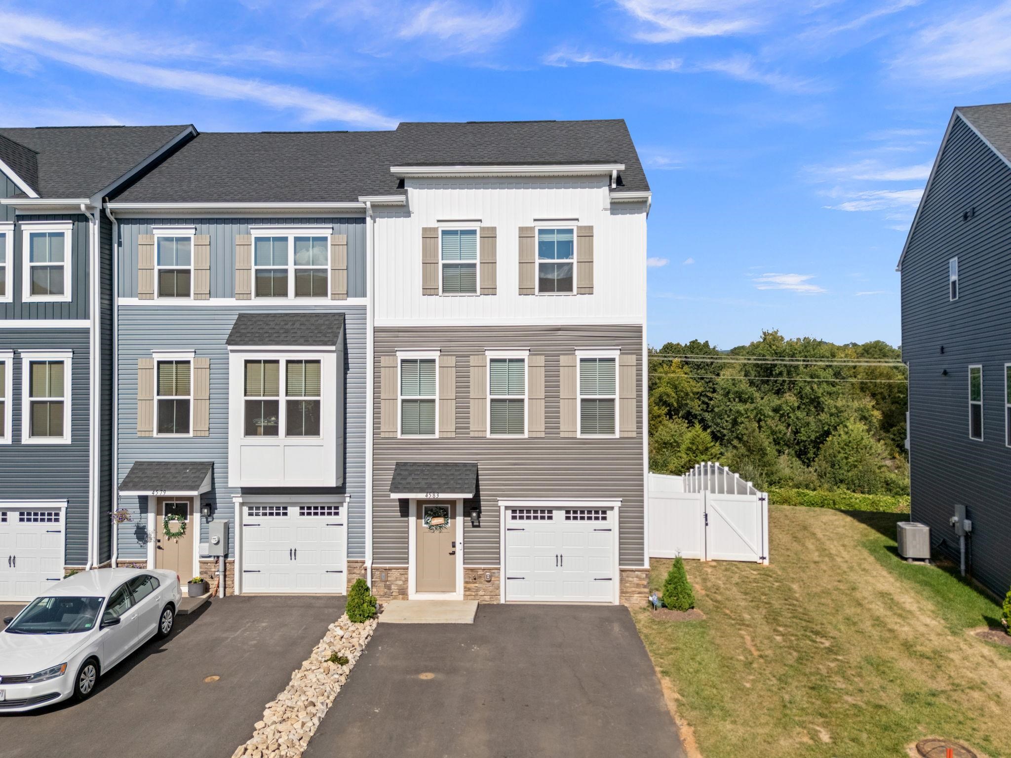 4583 DRYSDALE ST, ROCKINGHAM, Virginia 22801, 4 Bedrooms Bedrooms, ,3 BathroomsBathrooms,Residential,4583 DRYSDALE ST,674159 MLS # 674159